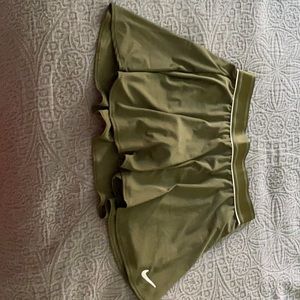 Nike Women’s Dri-Fit Tennis Skirt
